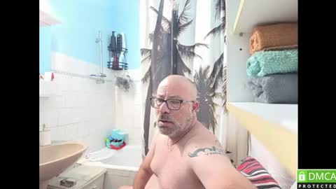 Snapshot of _joker69_ chatting on May 19, 2:40 am Joker online show from May 19, 2:40 am