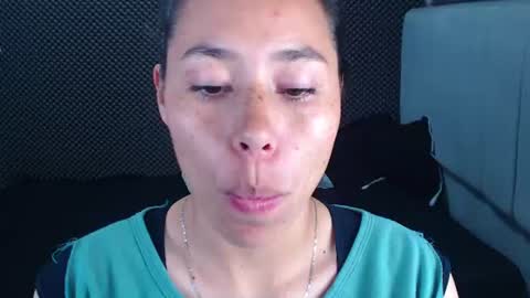 Snapshot of _joy_iva chatting on July 27, 10:17 pm joy online show from July 27, 10:17 pm
