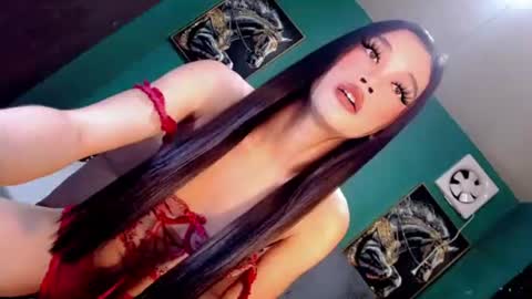 Snapshot of _juicylexie_ chatting on June 15, 6:59 am lexie online show from June 15, 6:59 am