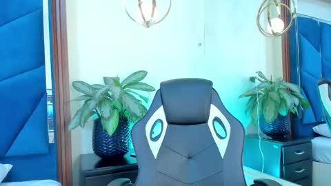 _julisweet_ online show from November 24, 12:16 pm