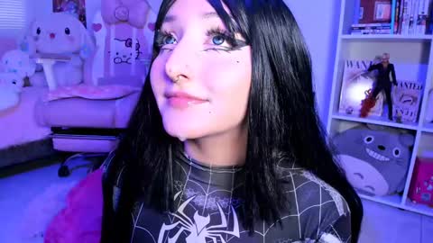 JULIANA online show from February 13, 4:39 pm