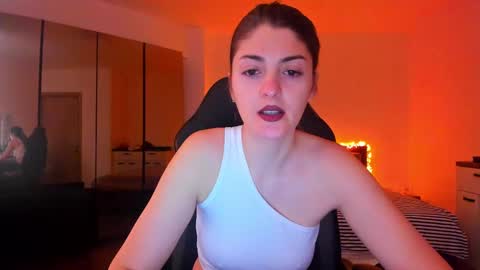 _just_a_simple_girl online show from February 27, 11:31 am