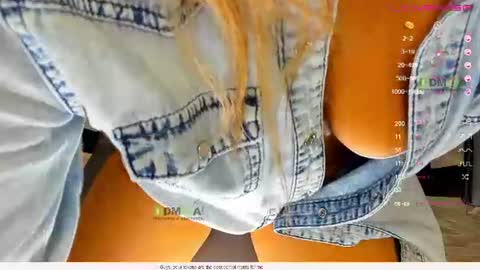 _justcallme_ online show from June 21, 10:29 am