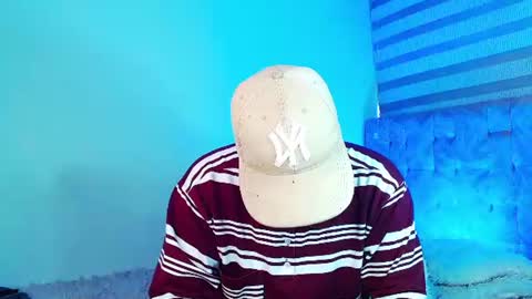 mod online show from July 25, 10:18 pm