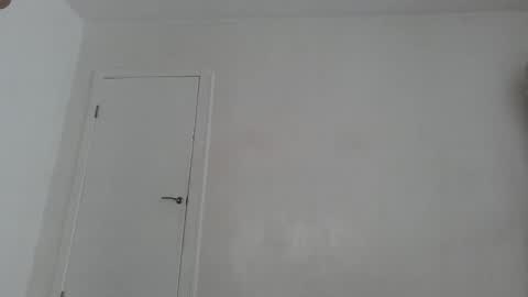 Snapshot of _kapelka_ chatting on May 20, 2:51 am KAPELKA online show from May 20, 2:51 am