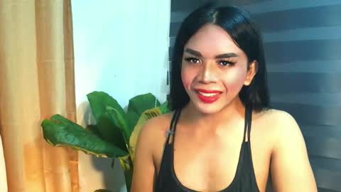 _karie_ online show from December 1, 1:05 pm