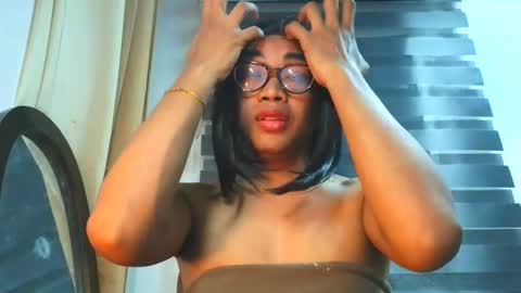Snapshot of _karie_ chatting on June 8, 5:08 am _karie_ online show from June 8, 5:08 am