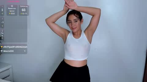 Snapshot of _karla_brunette_ chatting on December 2, 11:07 pm Amanda online show from December 2, 11:07 pm