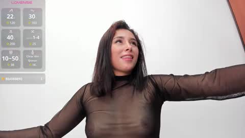 Snapshot of _karla_brunette_ chatting on February 20, 7:41 pm Amanda online show from February 20, 7:41 pm