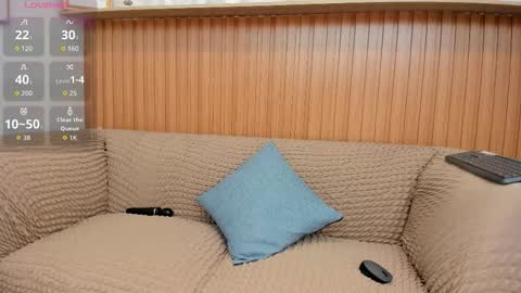 Snapshot of _karla_brunette_ chatting on October 24, 6:37 pm Amanda online show from October 24, 6:37 pm