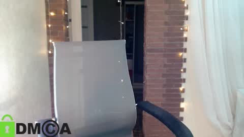 Snapshot of _karolina chatting on November 10, 4:17 pm karolina online show from November 10, 4:17 pm