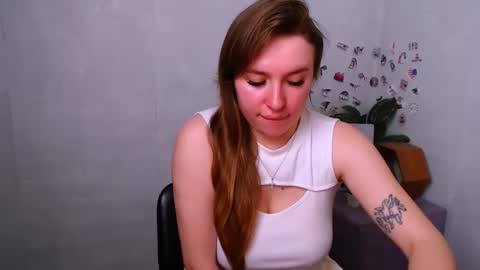 Snapshot of _kassiarayne_ chatting on April 24, 4:37 am Kassie online show from April 24, 4:37 am