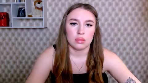 Snapshot of _kassiarayne_ chatting on April 27, 9:07 am Kassie online show from April 27, 9:07 am