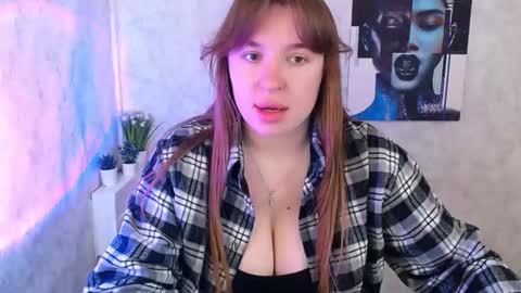 Snapshot of _kassiarayne_ chatting on June 2, 4:14 am Kassie online show from June 2, 4:14 am