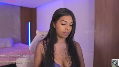 Snapshot of _kath8 chatting on October 3, 12:18 am --- online show from October 3, 12:18 am