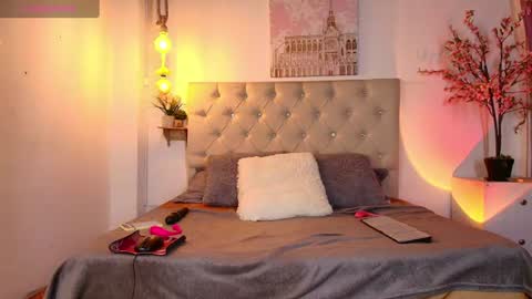 Snapshot of _kathya_spinelli_ chatting on June 25, 1:59 pm kathy online show from June 25, 1:59 pm