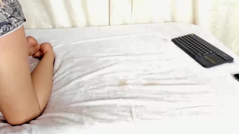 _katty_evans_ online show from January 14, 2:17 am