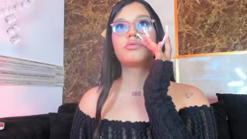Snapshot of _katty_grey_ chatting on May 31, 9:27 pm _katty_grey_ online show from May 31, 9:27 pm