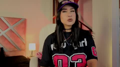 kelly online show from May 21, 1:18 pm