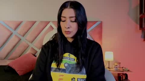 kelly online show from May 23, 1:04 pm