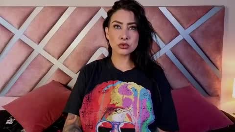 kelly online show from May 30, 12:35 pm