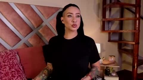 kelly online show from June 4, 12:55 pm