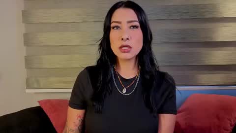 kelly online show from June 22, 12:35 pm