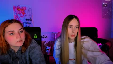 _kellykitten_ online show from January 14, 9:48 am