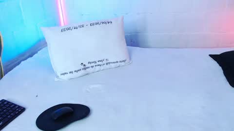 Nucita online show from December 20, 8:45 pm