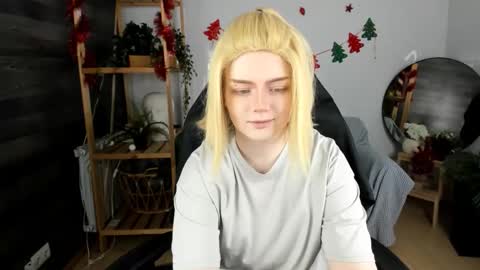 Snapshot of _killy_ chatting on December 17, 8:15 pm Li online show from December 17, 8:15 pm