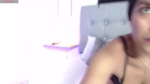 Kin online show from March 2, 7:54 pm