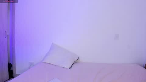 _kimtorres_1 online show from July 27, 2:07 am