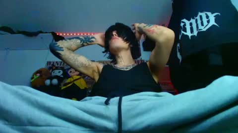 Snapshot of _kingshadows_ chatting on June 17, 2:14 am SHADOW online show from June 17, 2:14 am