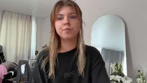 Molly   Emily online show from July 2, 12:33 pm