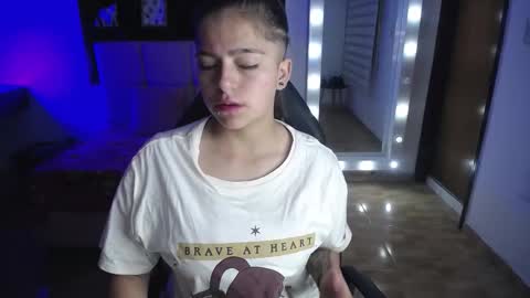 _kitten_1 online show from February 22, 1:09 pm