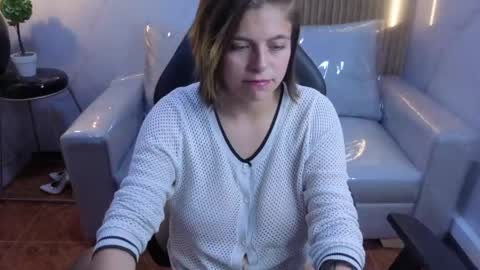 _kitten_1 online show from May 24, 6:02 pm