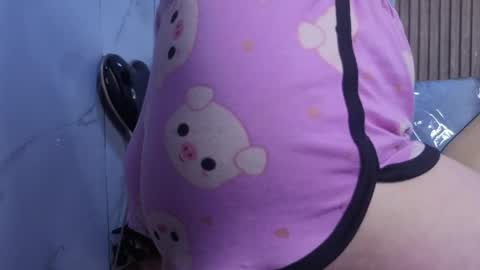 _kitten_1 online show from May 26, 3:30 pm