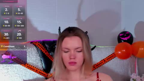 Kitty - online show from October 27, 2:21 pm