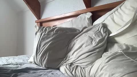 Snapshot of _kiwi_cock chatting on March 11, 9:32 pm Kiwi online show from March 11, 9:32 pm