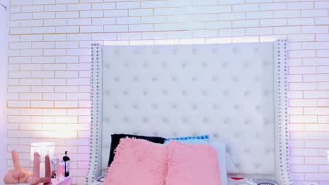 Snapshot of _krystal_cambell chatting on February 17, 8:04 pm _krystal_cambell online show from February 17, 8:04 pm