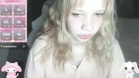  kuro  online show from May 31, 7:59 am