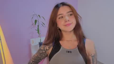 Snapshot of _kylie_miller1 chatting on April 3, 2:09 am Kylie online show from April 3, 2:09 am