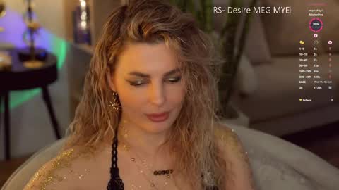 Snapshot of _lady__m_ chatting on April 22, 5:32 am _lady__m_ online show from April 22, 5:32 am