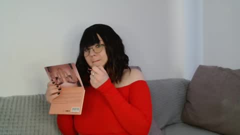 _lalilu_ online show from February 22, 5:44 am