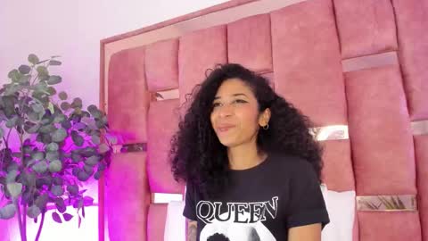 Lanna  online show from February 27, 3:12 pm