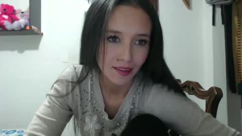 Snapshot of _laureneyes chatting on December 3, 5:26 am Lauren 3 online show from December 3, 5:26 am