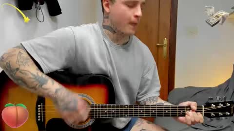 Snapshot of _layne chatting on March 3, 8:26 pm Layne online show from March 3, 8:26 pm