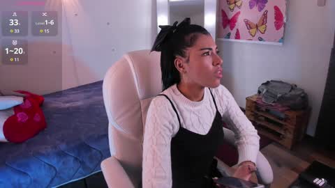 Snapshot of _lili_rose chatting on January 6, 7:56 pm Lili online show from January 6, 7:56 pm
