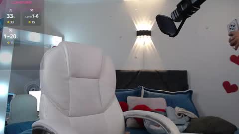 Snapshot of _lili_rose chatting on February 21, 9:11 pm Lili online show from February 21, 9:11 pm