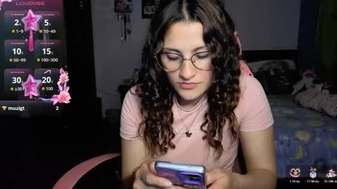 Lindasy online show from March 29, 1:49 am